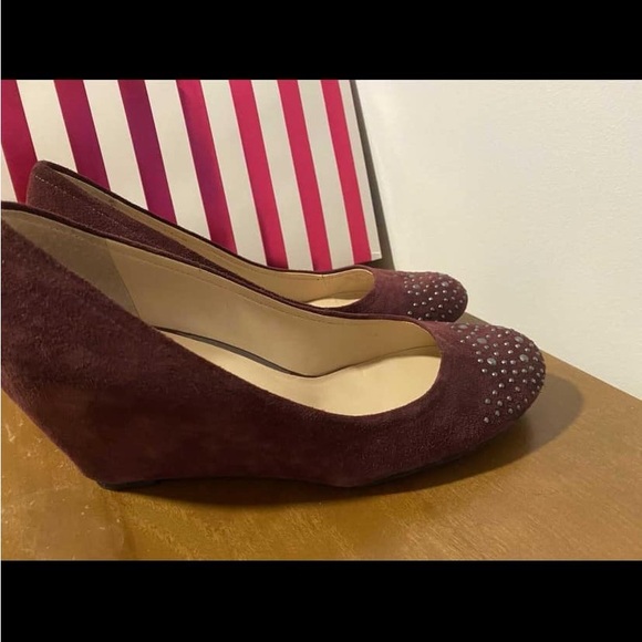 Franco Sarto Wedge Pumps - Picture 3 of 4